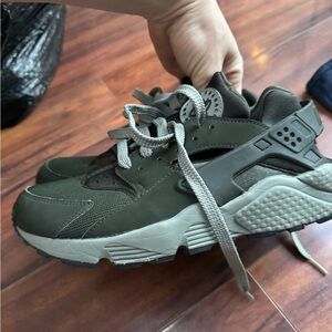 womens nike huarache